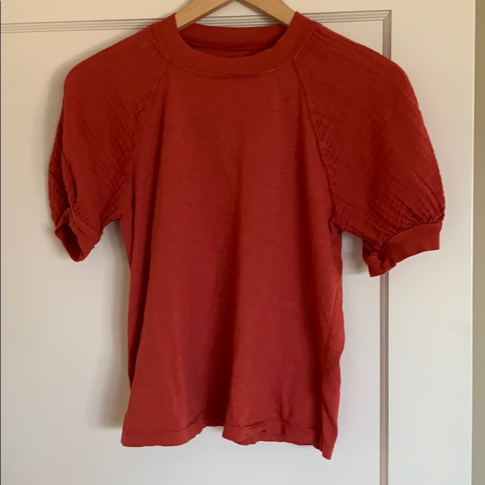 Tee